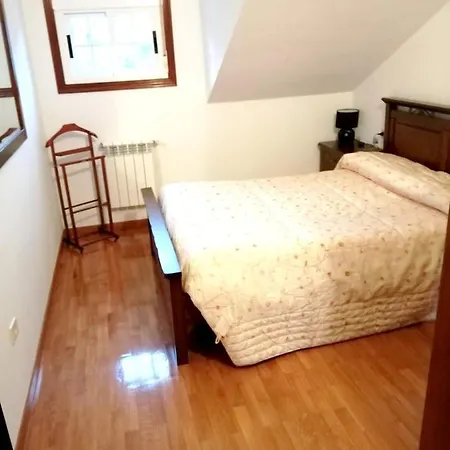 4 Bedrooms With Enclosed Garden And Wifi At Apartment Tomino