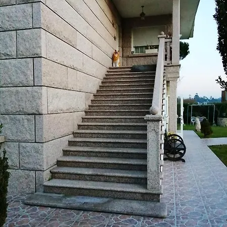 4 Bedrooms With Enclosed Garden And Wifi At Apartment Tomino