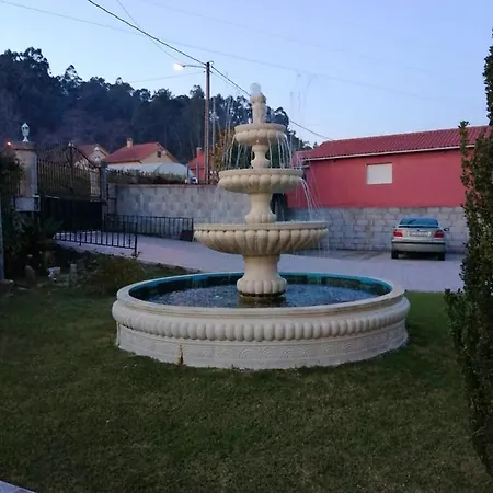 Apartment 4 Bedrooms With Enclosed Garden And Wifi At *